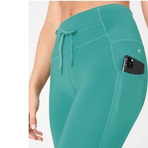 FABLETICS HIGH WAISTED ULTRA COOL 7/8 LEGGING SIZE MEDIUM EUC